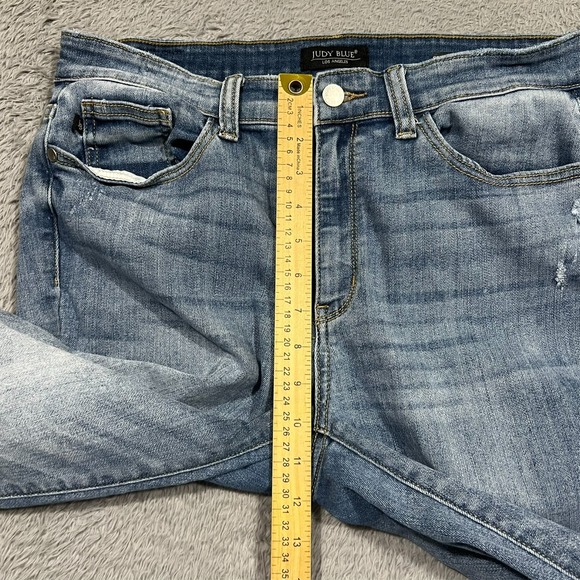 Judy Blue Skinny Fit Capri Jeans Raw Hem Distressed Women's 13/31 32x20 - Picture 5 of 16